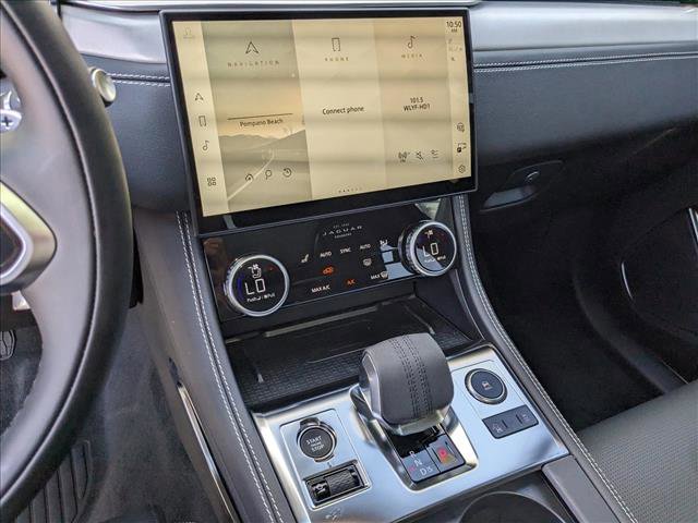 New 2025 Jaguar F-PACE R-Dynamic S image 9