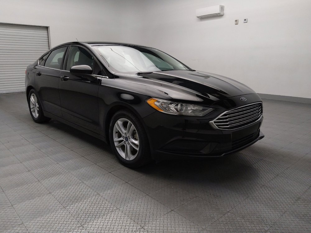 Used 2018 Ford Fusion SE w/ Fusion SE Technology Package image 13