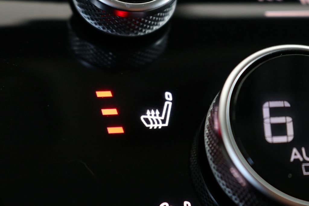 Certified 2025 INFINITI QX60 Luxe image 58