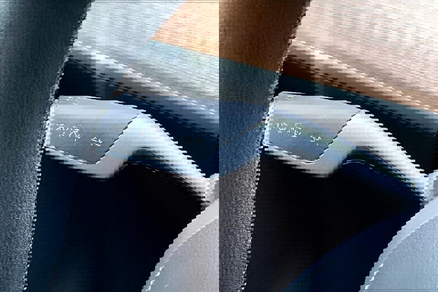 Used 2020 Tesla Model Y Long Range image 34