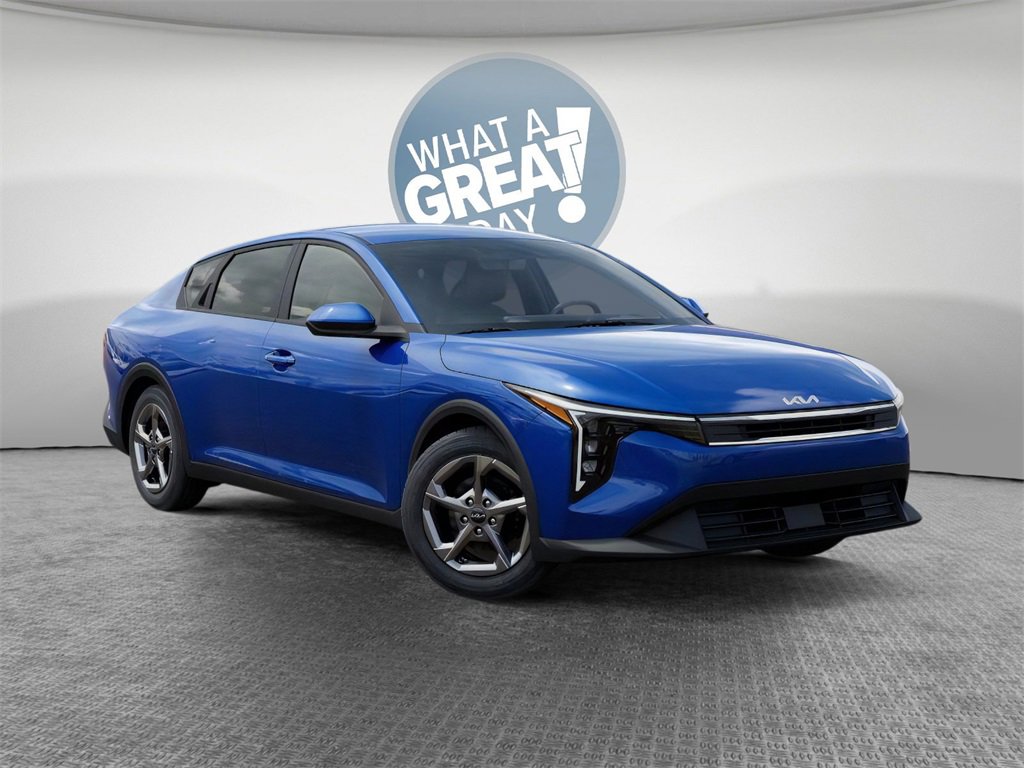 New 2026 Kia K4 LXS image 8