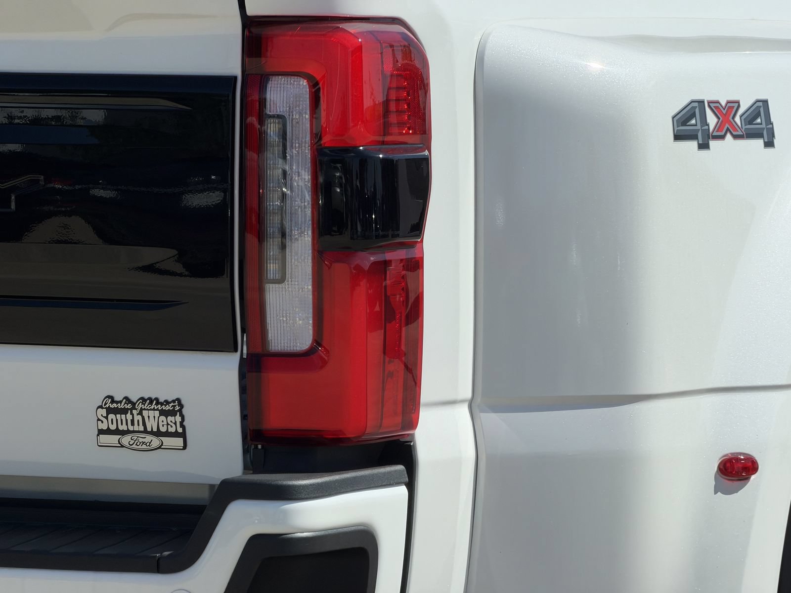 New 2026 Ford F350 Platinum AWD/4WD image 11