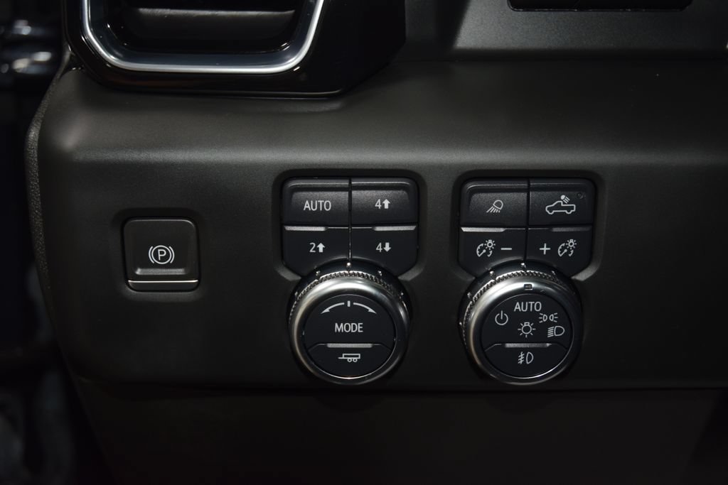 Used 2023 GMC Sierra 1500 Denali w/ Denali Reserve Package AWD/4WD image 38