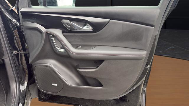 Used 2025 Chevrolet Blazer RS image 54