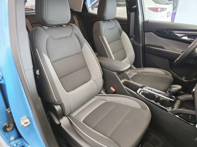 New 2025 Chevrolet TrailBlazer LT w/ Convenience Package FWD image 12