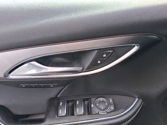 Used 2025 Buick Envision Sport Touring AWD/4WD image 18