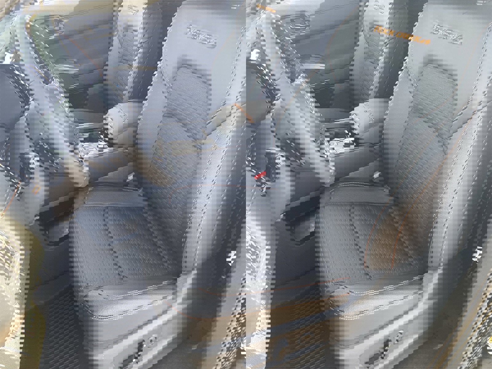 New 2025 Nissan Pathfinder Rock Creek image 21