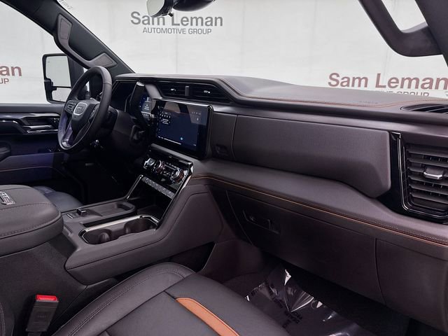 Used 2024 GMC Sierra 2500 AT4 w/ AT4 Premium Plus Package AWD/4WD image 33