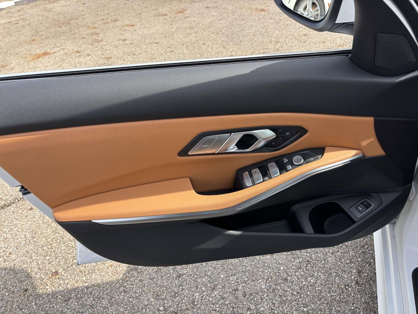 New 2026 BMW 330i xDrive Sedan w/ Premium Package image 11