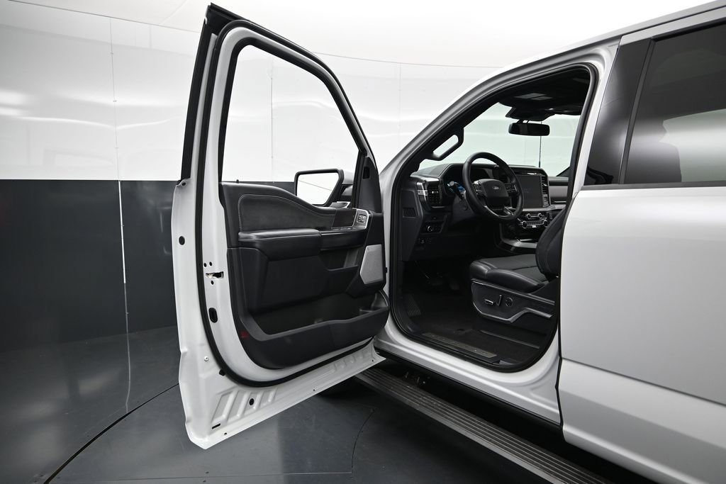 New 2026 Ford F150 Platinum AWD/4WD image 17