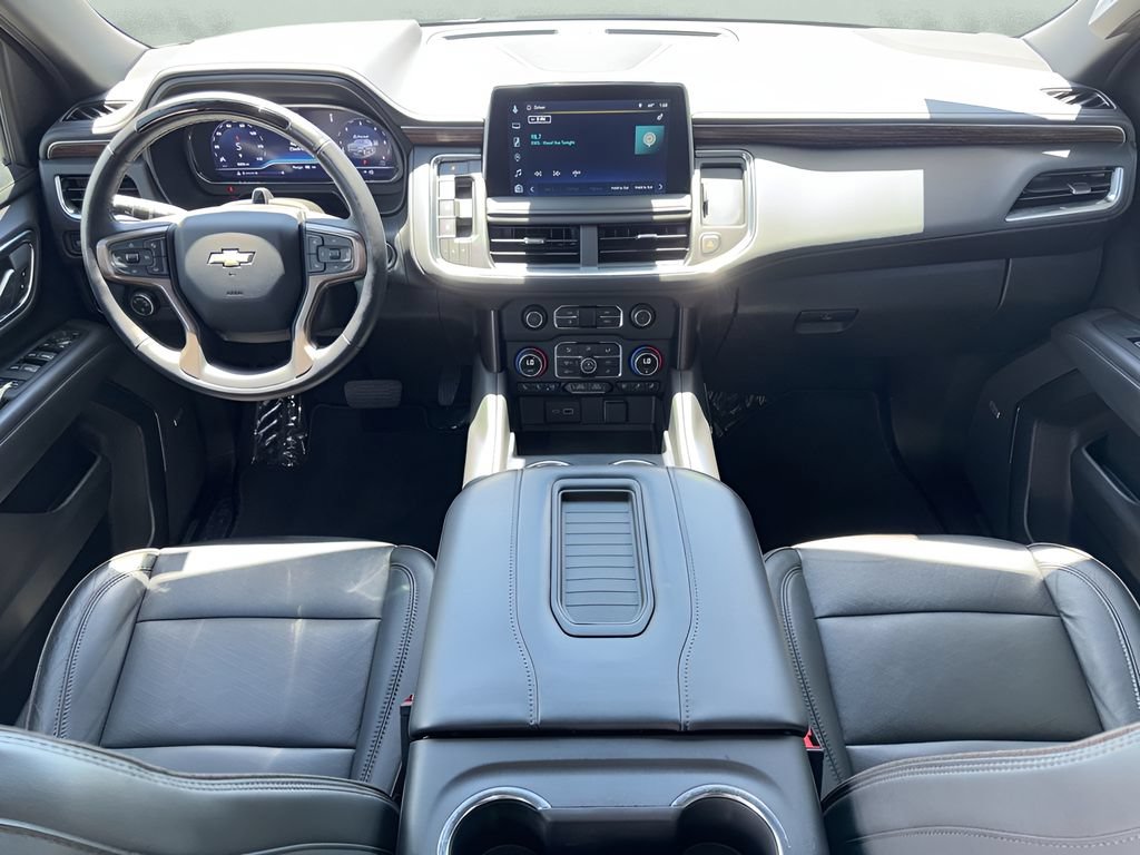 Used 2024 Chevrolet Suburban High Country w/ Advanced Technology Package AWD/4WD image 29