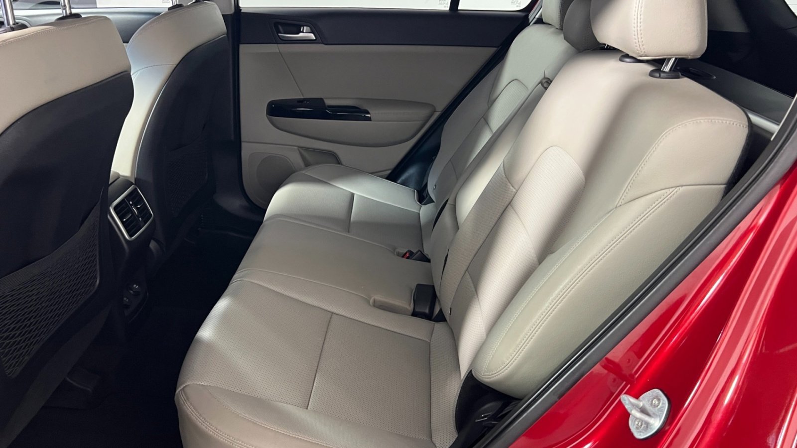 Used 2021 Kia Sportage EX image 34