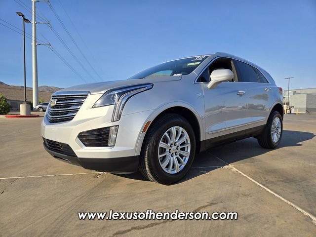 Used 2019 Cadillac XT5 FWD image 2