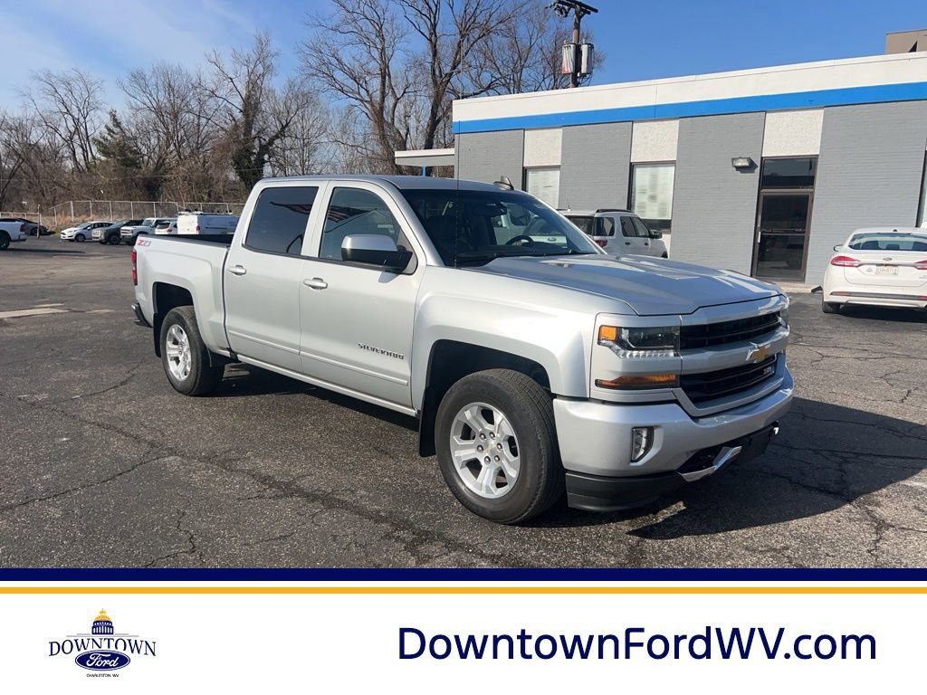 Used 2018 Chevrolet Silverado 1500 LT w/ LT Plus Package AWD/4WD image 1