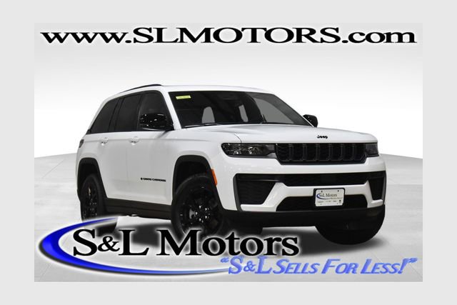 New 2026 Jeep Grand Cherokee Altitude image 1