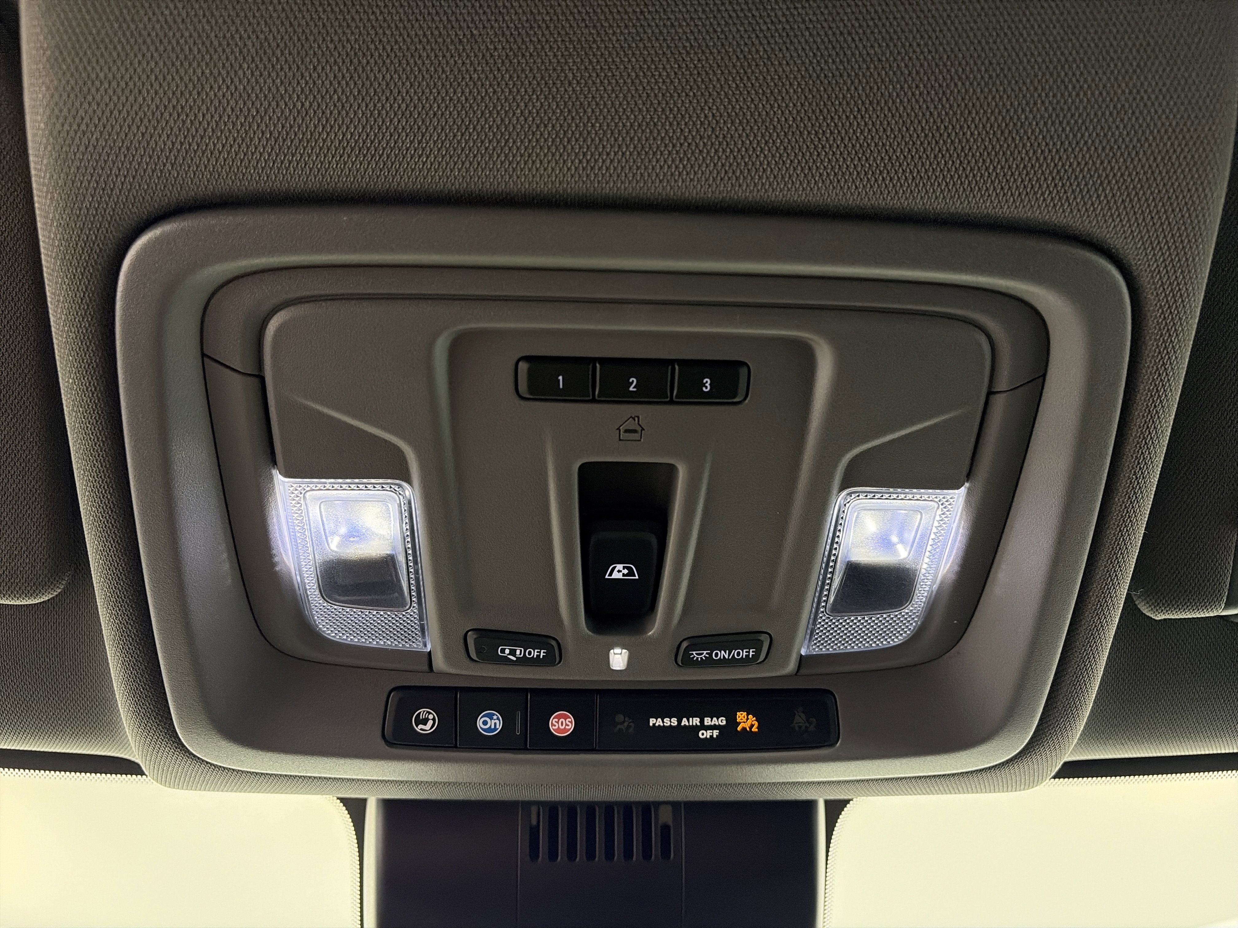 Certified 2022 GMC Sierra 1500 Elevation w/ Preferred Package image 32