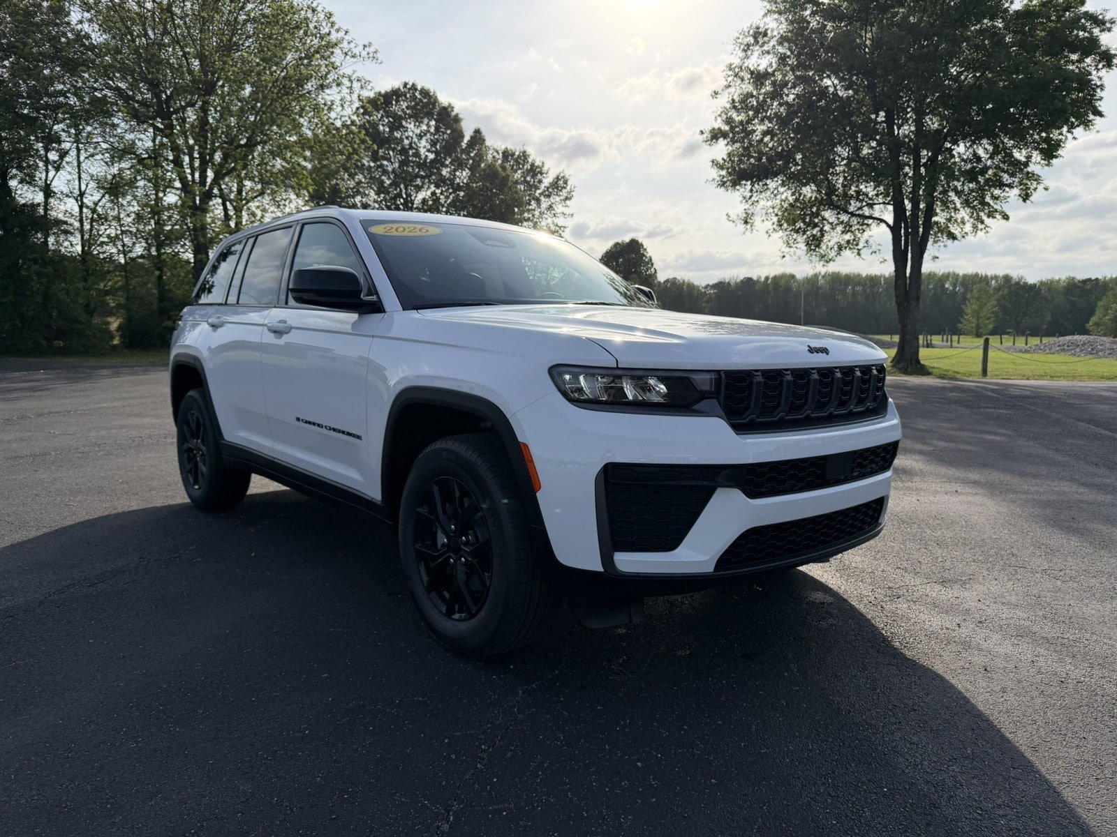 New 2026 Jeep Grand Cherokee Altitude