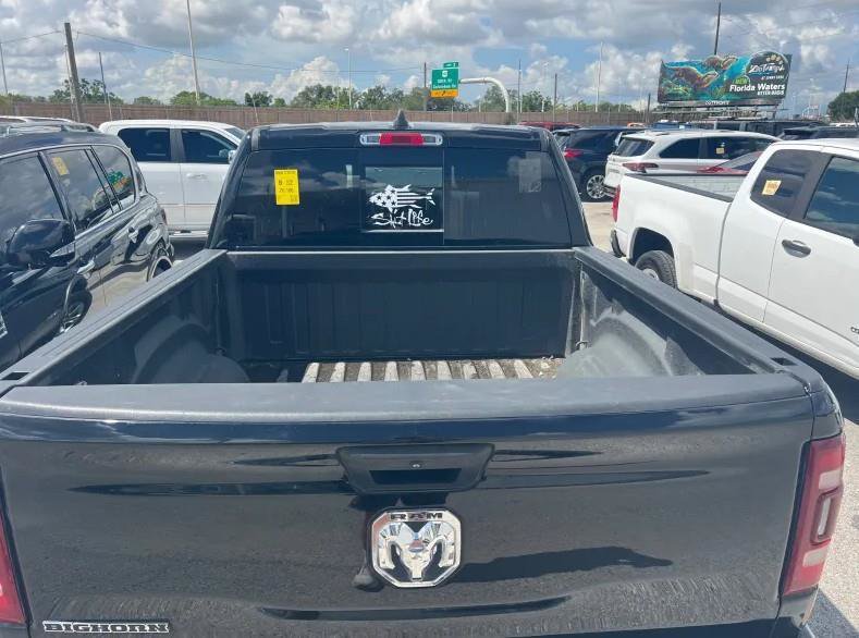 Used 2020 RAM 1500 Laramie AWD/4WD image 8