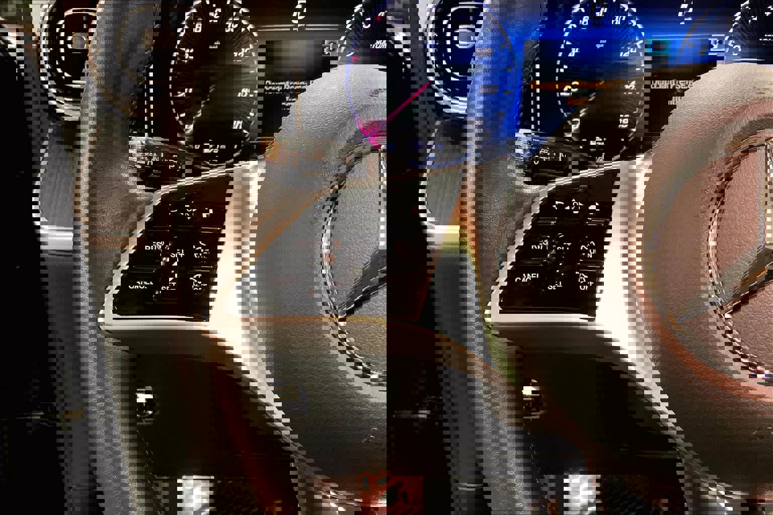 Certified 2023 Mercedes-Benz GLC 300 image 22