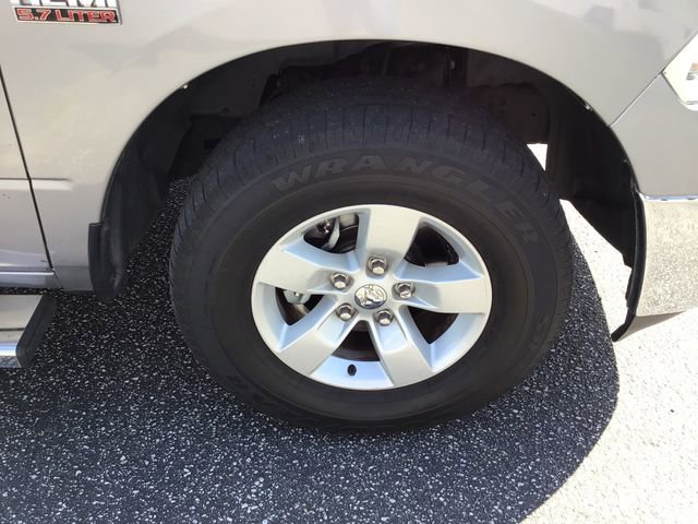 Used 2020 RAM 1500 Classic SLT RWD image 13