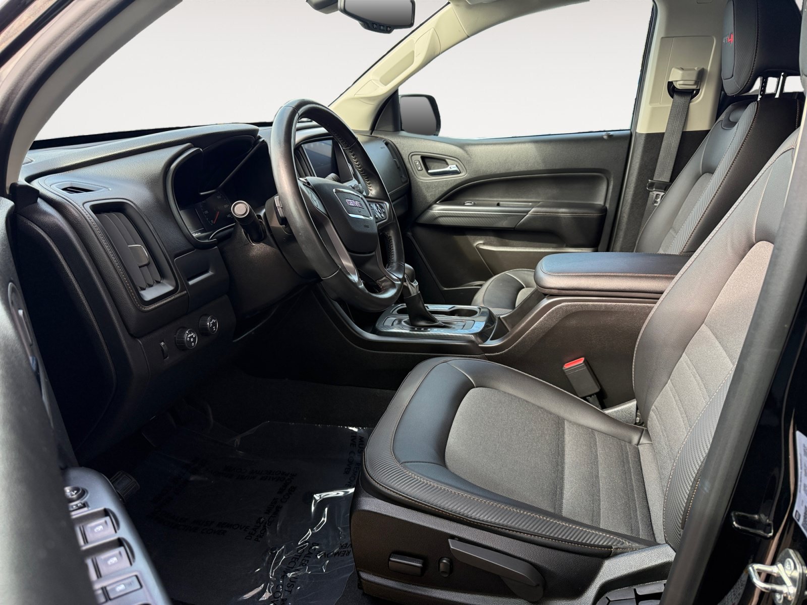 Used 2022 GMC Canyon AT4 AWD/4WD image 10