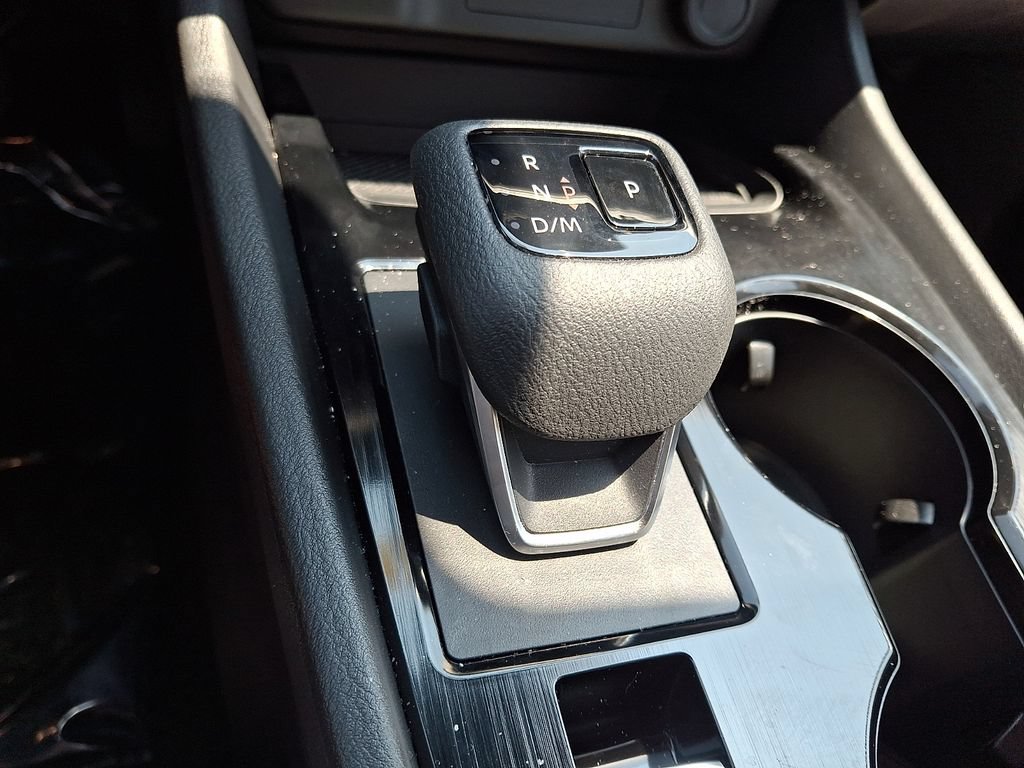 Certified 2023 Nissan Rogue SV AWD/4WD image 16