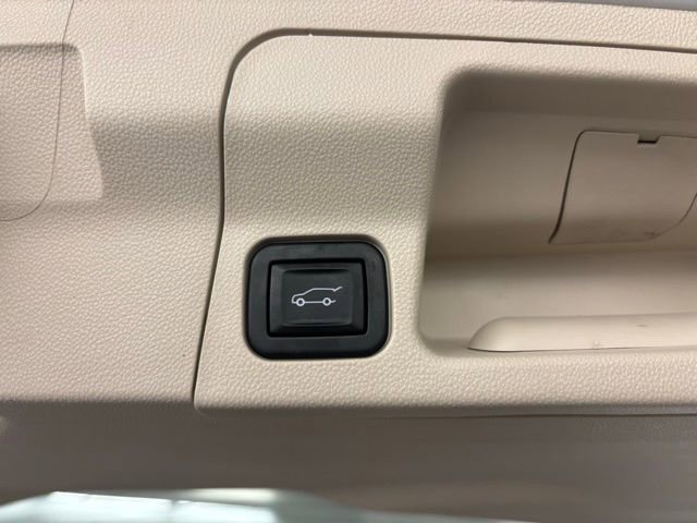 Used 2022 GMC Acadia Denali w/ Denali Ultimate Package image 47