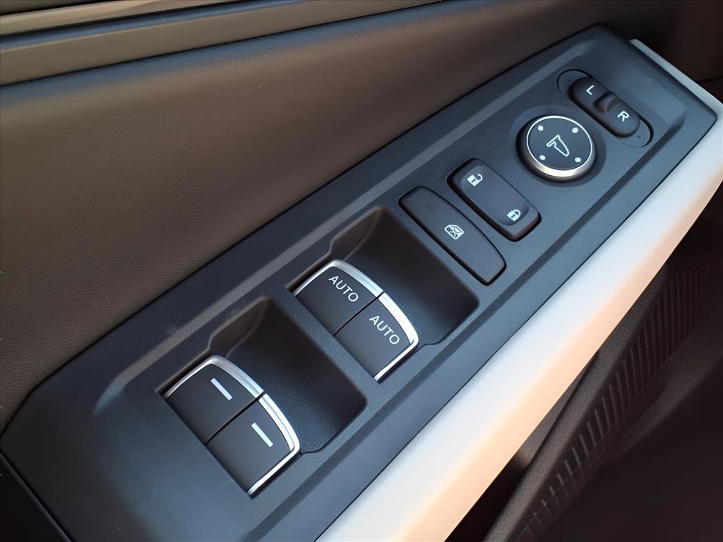 New 2025 Honda Accord SE image 28