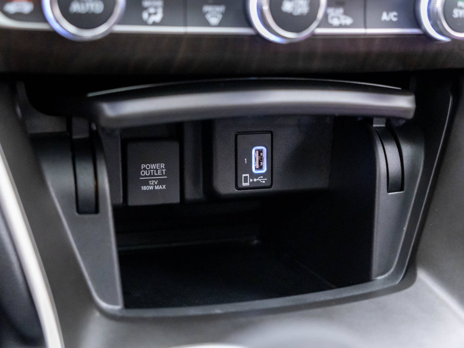 Used 2018 Honda Accord EX image 28