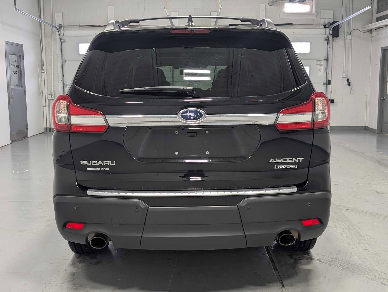 Used 2019 Subaru Ascent Touring w/ Popular Package #3 image 9