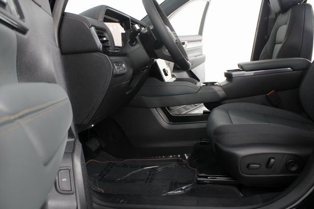 New 2026 GMC Terrain AT4 w/ Convenience Package III image 19