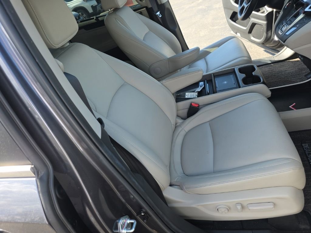 Used 2025 Honda Odyssey EX-L image 27