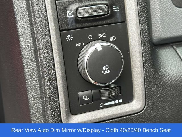 Used 2016 RAM 1500 Express RWD image 14