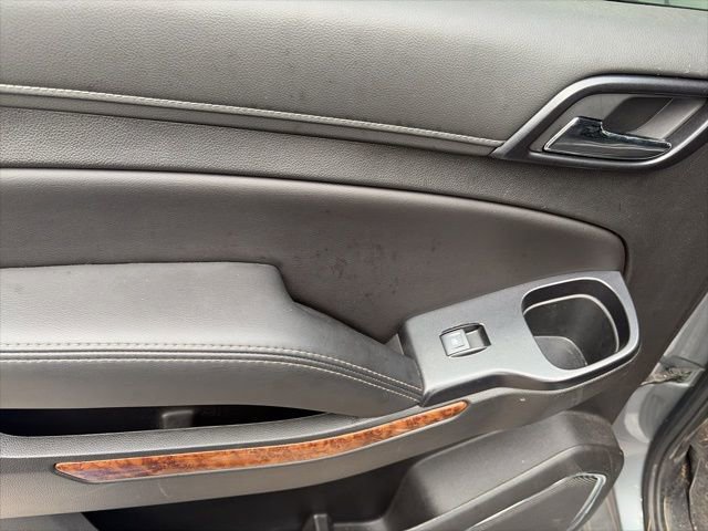 Used 2020 Chevrolet Suburban Premier image 11