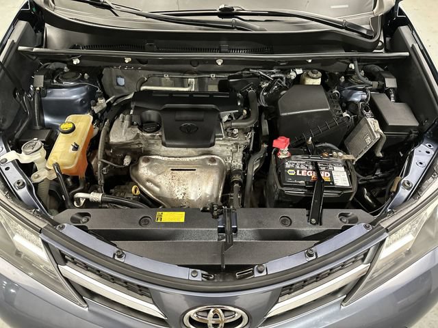 Used 2014 Toyota RAV4 XLE AWD/4WD image 22