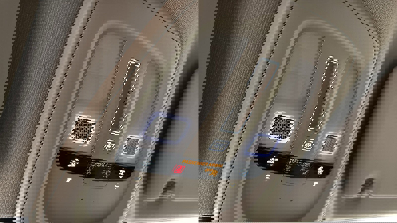 New 2026 Volvo XC40 B5 Plus w/ Climate Package image 20