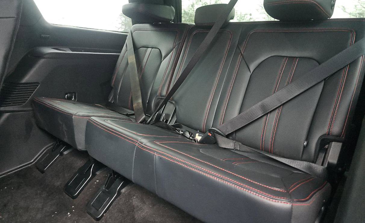 Used 2019 Ford Expedition Limited w/ Equipment Group 303A image 17