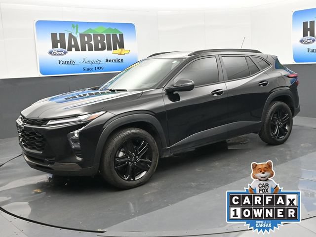 Used 2025 Chevrolet Trax ACTIV w/ Driver Confidence Package FWD image 1