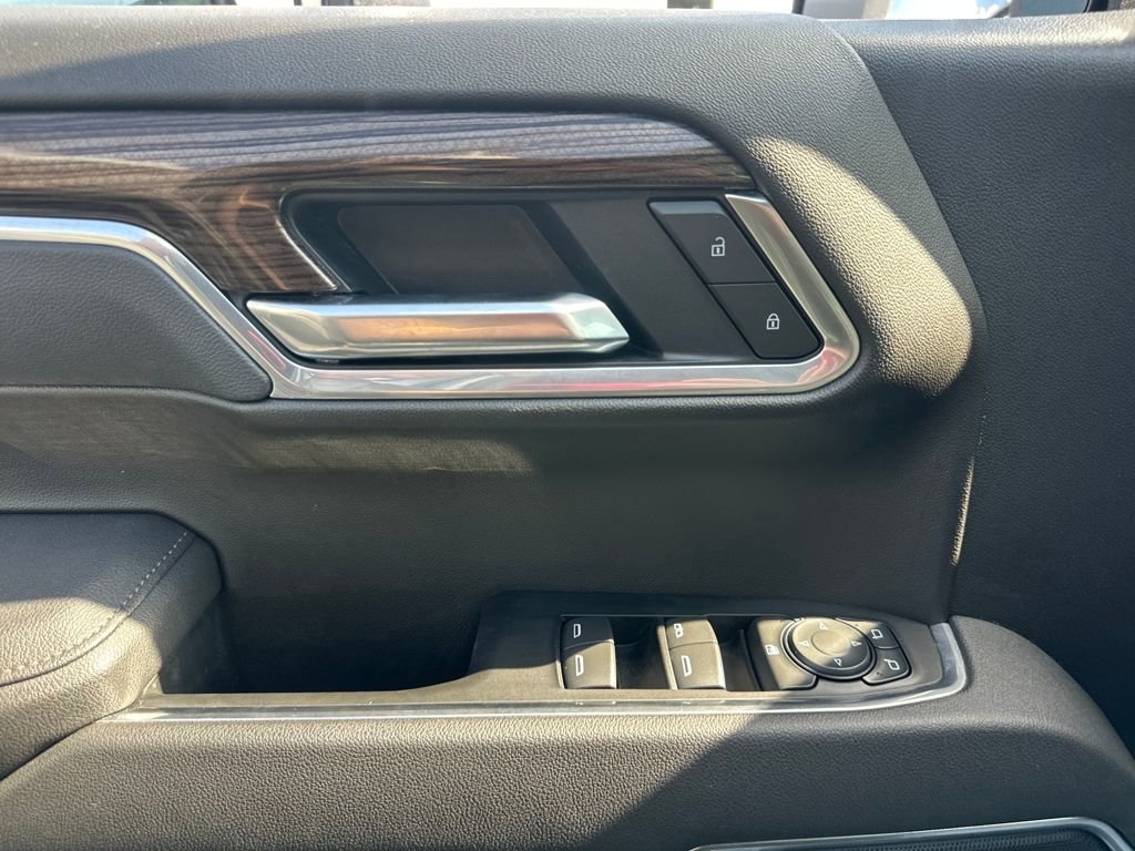 New 2025 Chevrolet Silverado 1500 LT image 12