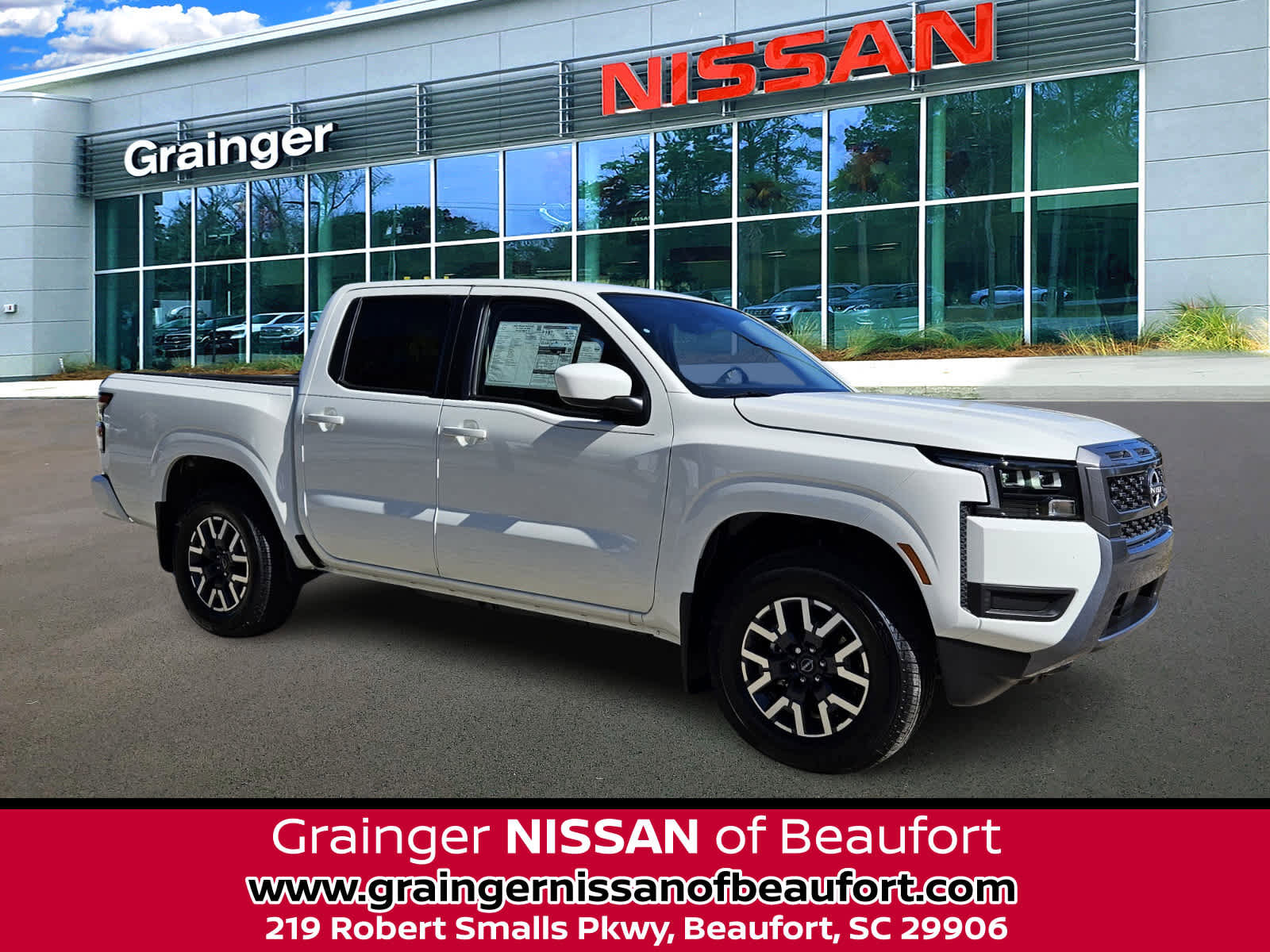 New 2026 Nissan Frontier SV image 1
