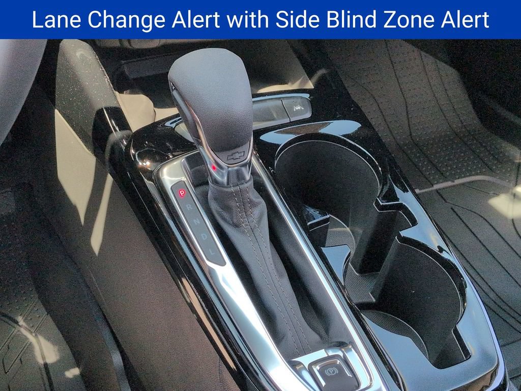 New 2026 Chevrolet Trax LT w/ Sunroof Package FWD image 19