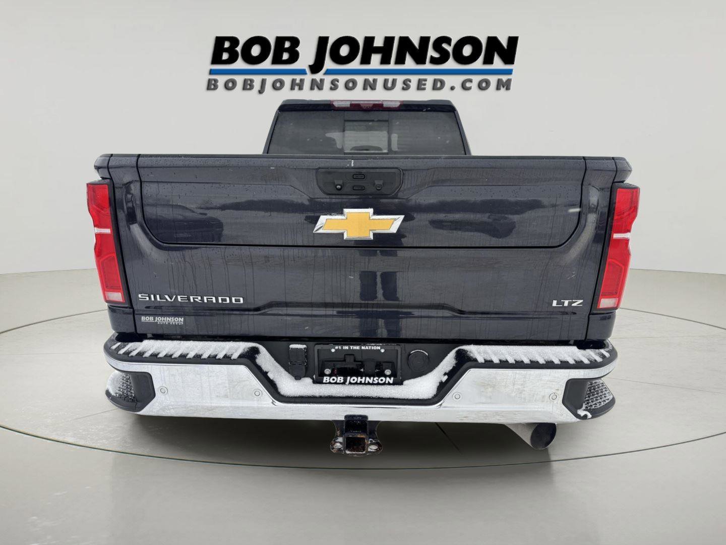 Used 2024 Chevrolet Silverado 3500 LTZ w/ LTZ Convenience Package image 6
