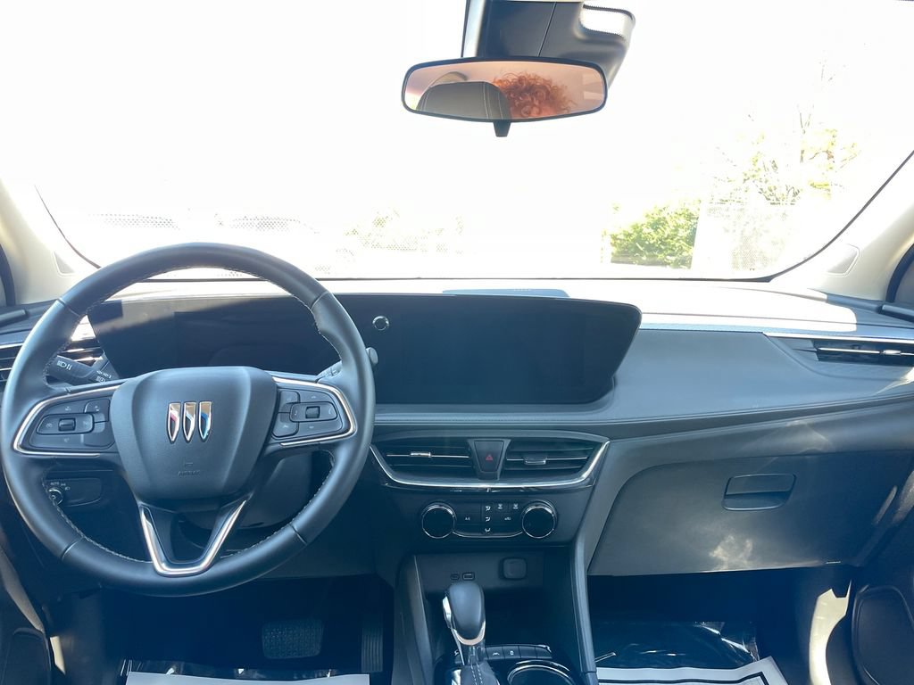Used 2025 Buick Encore GX Preferred FWD image 12