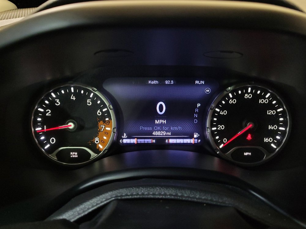 Used 2015 Jeep Renegade Limited image 23