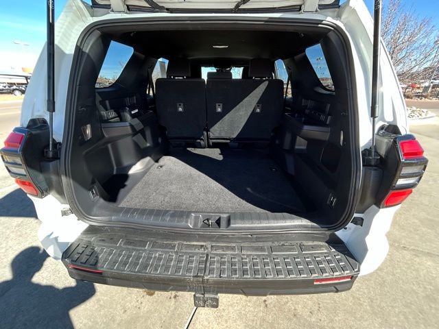 Used 2025 Toyota 4Runner SR5 image 25