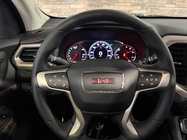 Used 2023 GMC Acadia Denali w/ Denali Ultimate Package AWD/4WD image 17