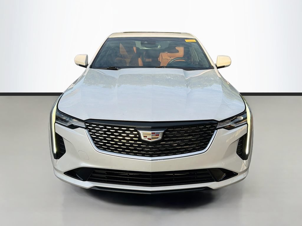 Used 2020 Cadillac CT4 Premium Luxury RWD image 2