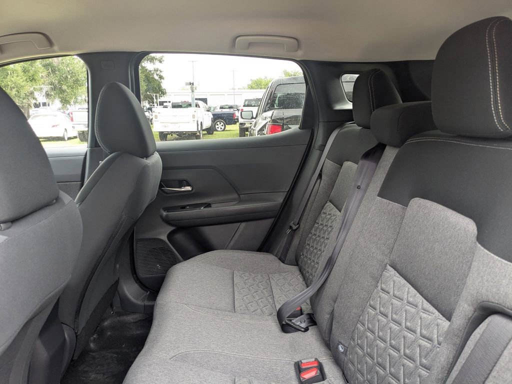 New 2026 Nissan Kicks SV image 11