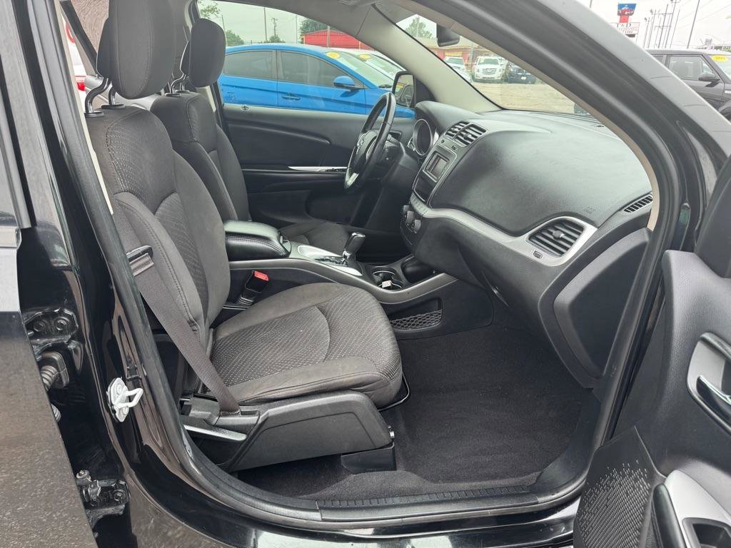 Used 2017 Dodge Journey SXT w/ Premium Group image 15