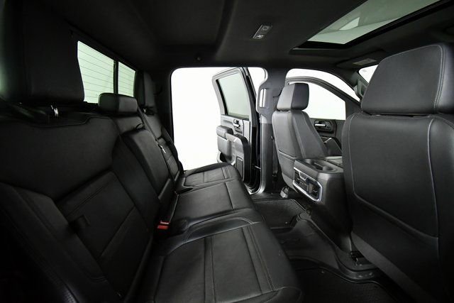 Used 2021 GMC Sierra 3500 Denali w/ Denali Black Diamond Edition image 24